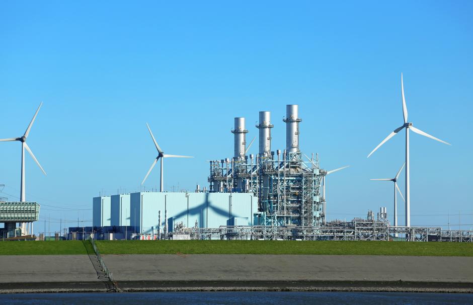 We manage power generation projects